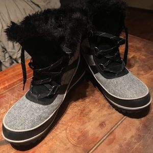 Women’s Sorel Boots
